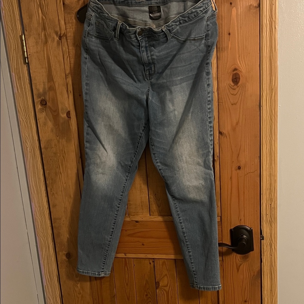 Mossimo Curvy Jeggings Women size 16/33S
